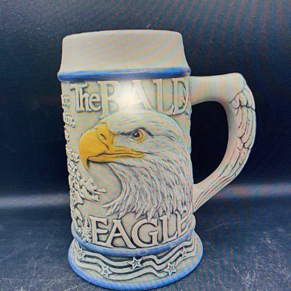 Tom O’Brien Bald Eagle Ceramic Bear Stein 2000
